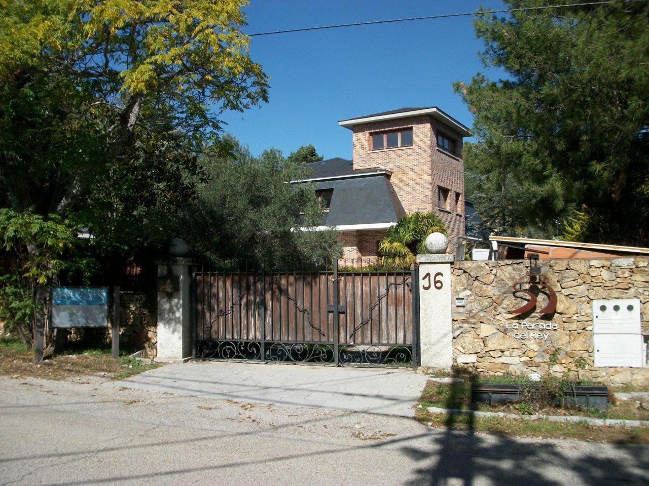 Casa en venta enavda. de madrid, 16,miraflores de la sierra,madrid