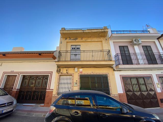 talento ruido tiempo Viviendas , Casa en venta en Sevilla desde 44.500€ - Servihabitat