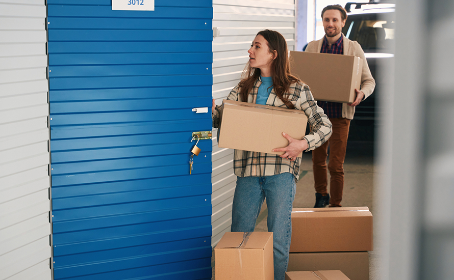 Usa tu local comercial como trastero: normativa, permisos y cómo legalizar el cambio de uso