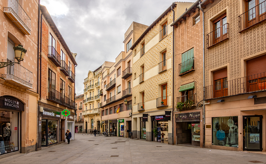 Locales comerciales barrios en expansión