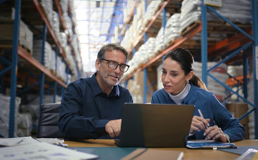 ¿Es rentable comprar una nave industrial? Inversión, valoración y aspectos legales